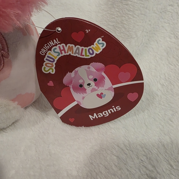 SQUISHMALLOWS MAGNIS THE AUSTRALIAN SHEPHERD PINK VALENTINES 4.5" Plushie *NWT* - Picture 7 of 9